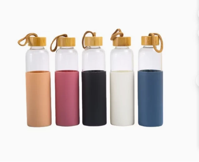 Glass Water Bottle With Silicone Sleeve factory